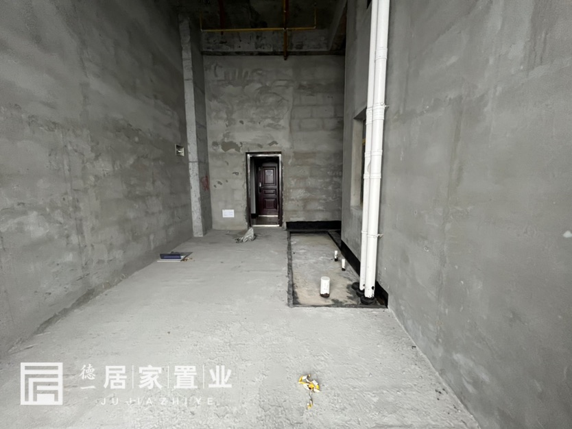 鑫园未来城,鑫园未来城交通便利毛坯2室2厅2卫2阳台尽享城市繁华7