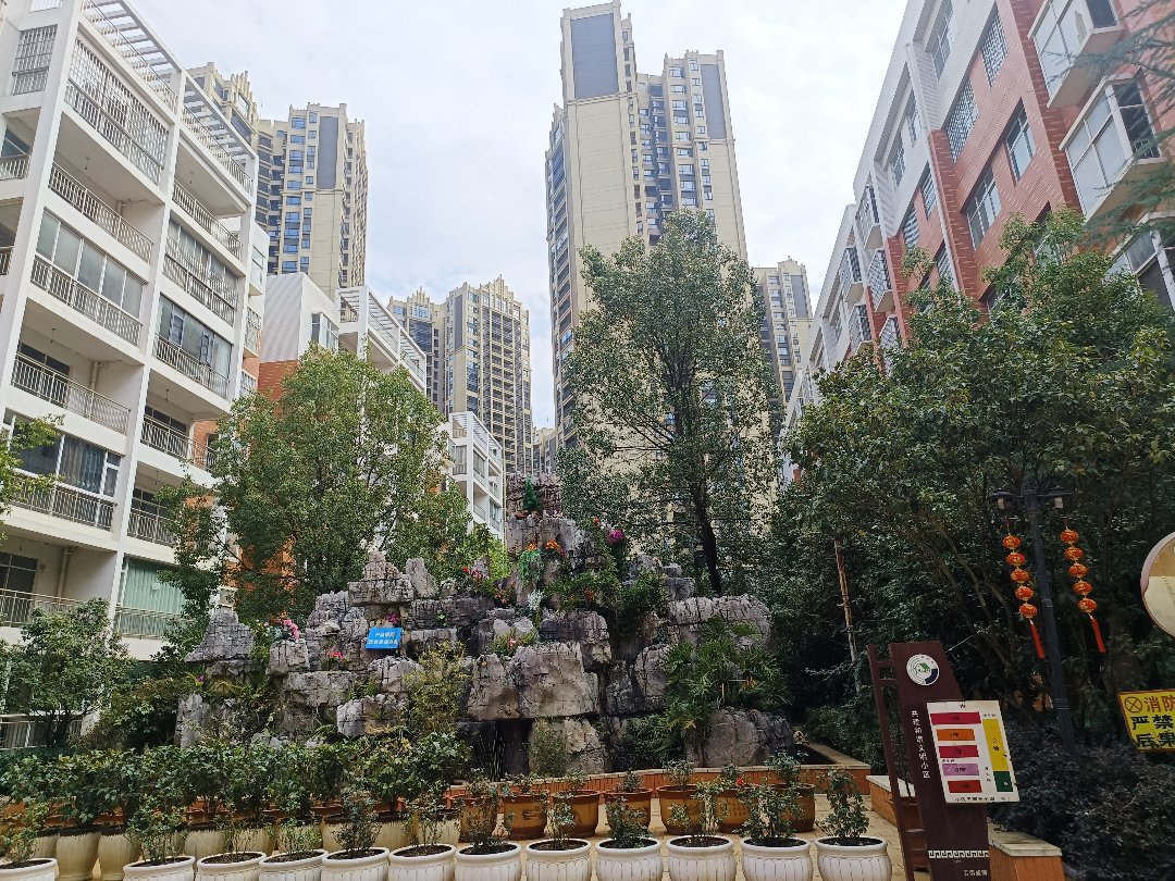 丽水金都,单元房中间楼层,精装修,房东急售17