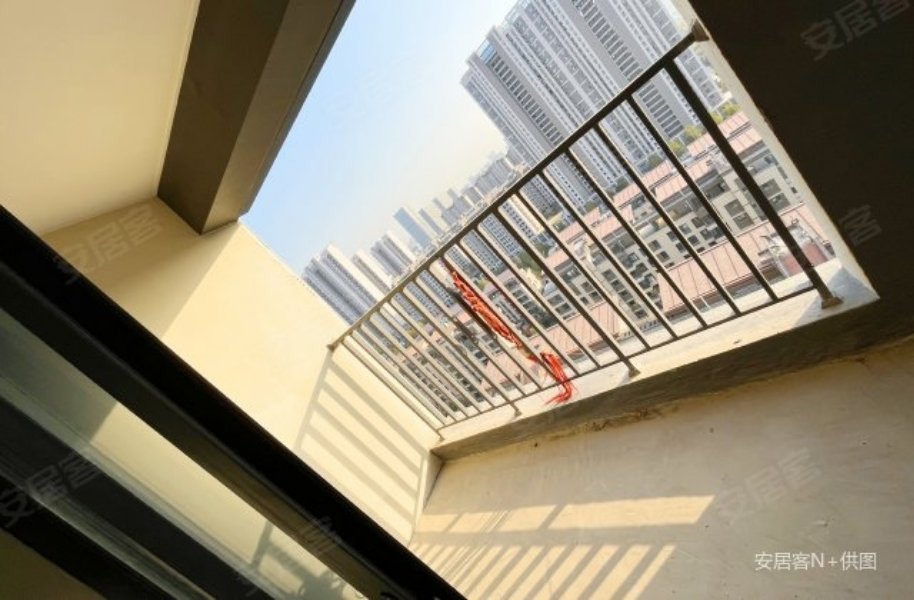 华润未来城市DK5,毛坯3室2厅1卫急售,是您找家的不二之选6