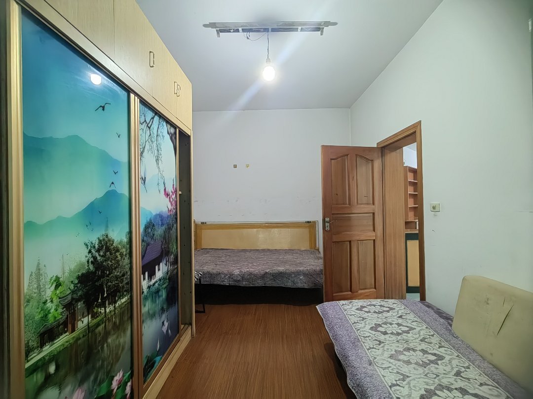 深大花苑,成都路 深大花园 二楼三房两卫 老证11