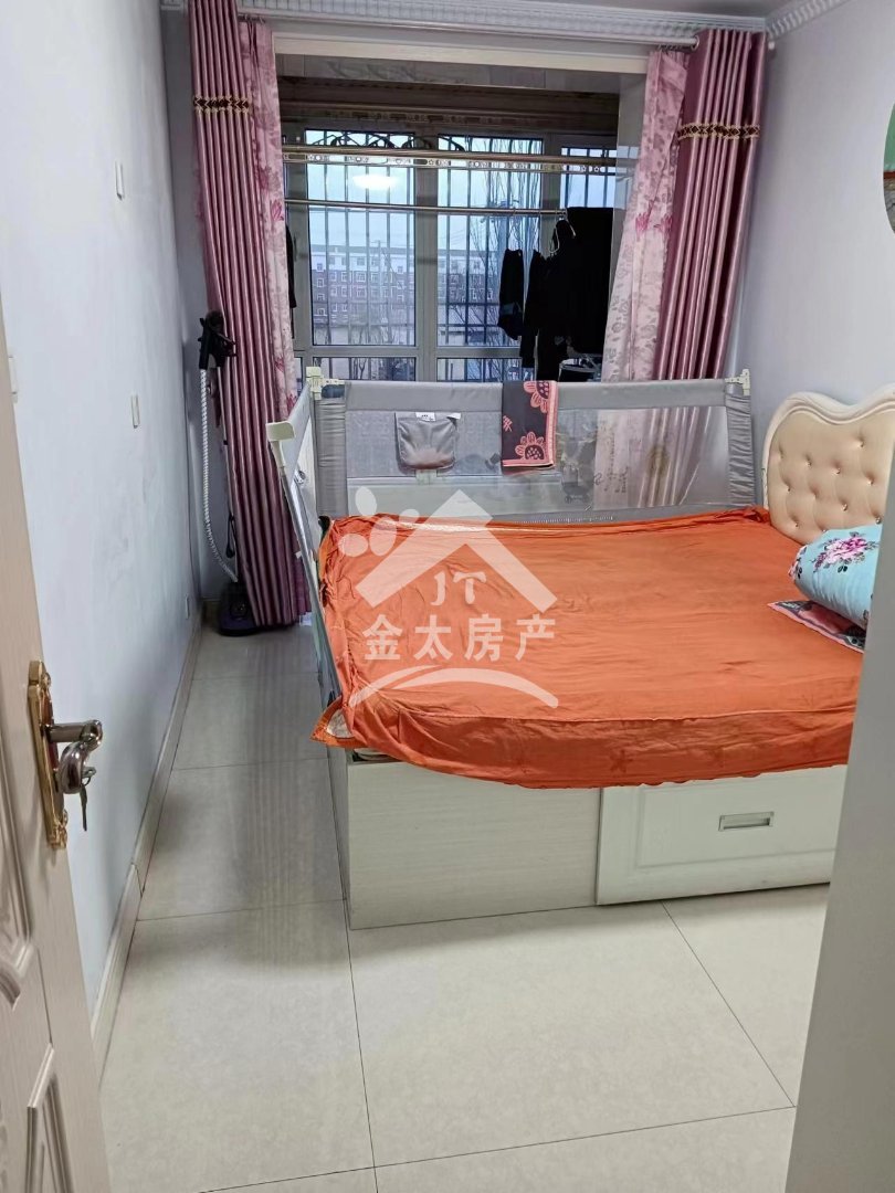馨悦小区,馨悦2楼89㎡27万4