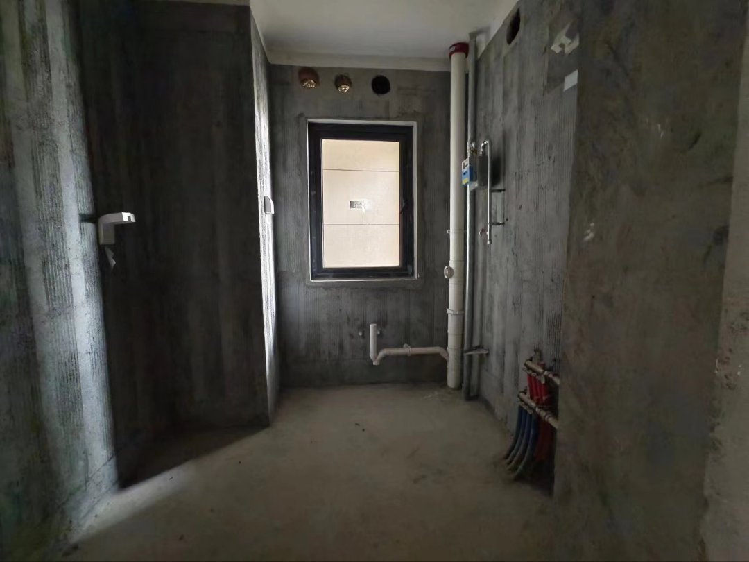 荣盛锦绣江南,荣盛锦绣江南127.81㎡3室2厅2卫1阳台毛坯东,好房出售6