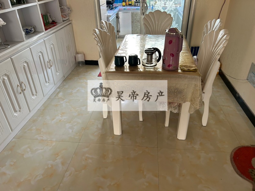 祥瑞家园,急售!祥瑞家园 南北通透中间楼层3