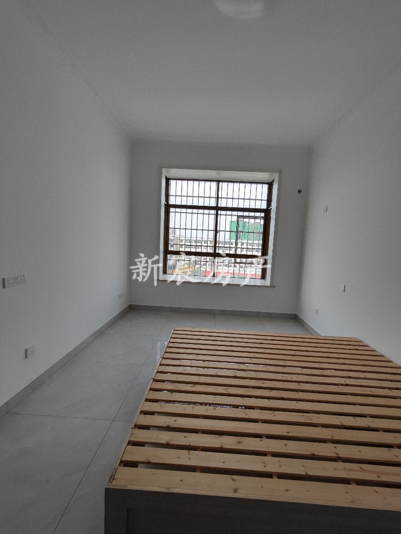 育红小区,育红小区精装房,诚意出售3