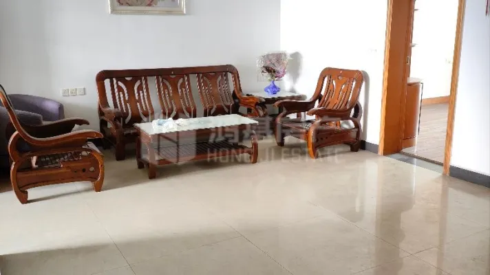 荣昌小区1500元大2室2厅,精装南北,太阳好