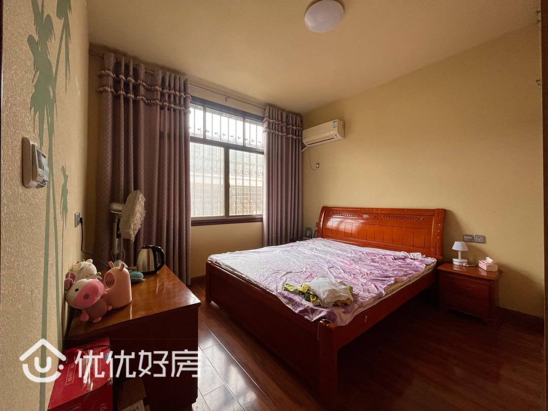 鸿业小区,鸿业小区别墅群 城中心的别墅 地段佳 空气好18