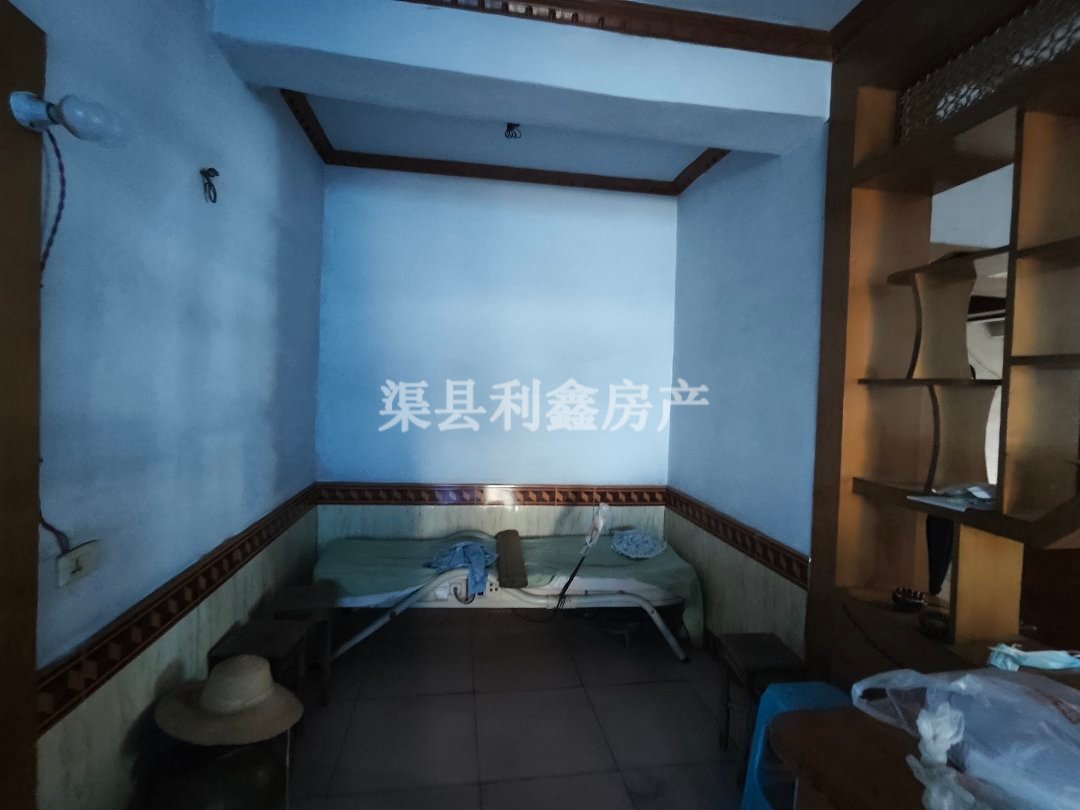 玉泉楼,经典3室2厅2卫1阳台户全明普通两证齐全4