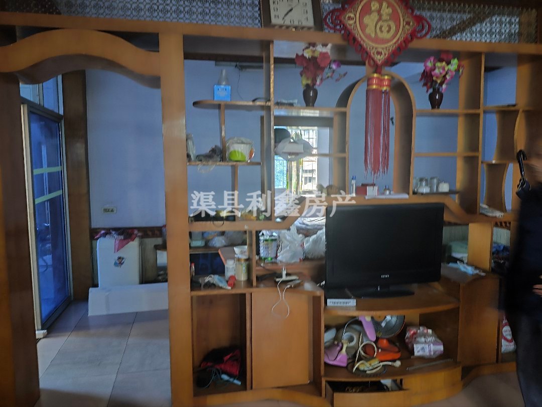 玉泉楼,经典3室2厅2卫1阳台户全明普通两证齐全3