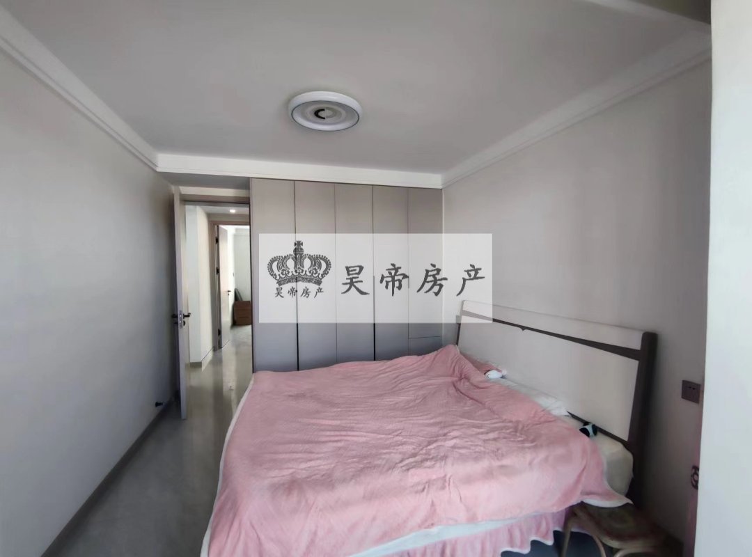 兰包路小区,兰包路,三室两厅一卫,精装修,二楼,二校六中4