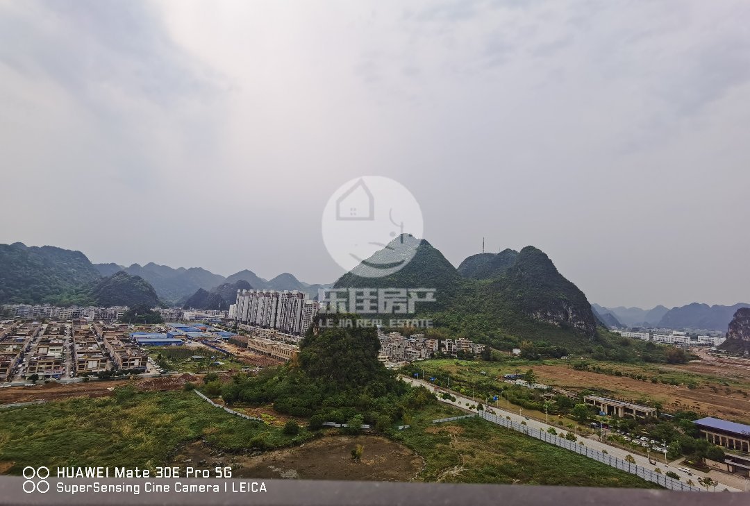 云天城幸福里,幸福里现房送车位,近学校,直接装修,市中心8