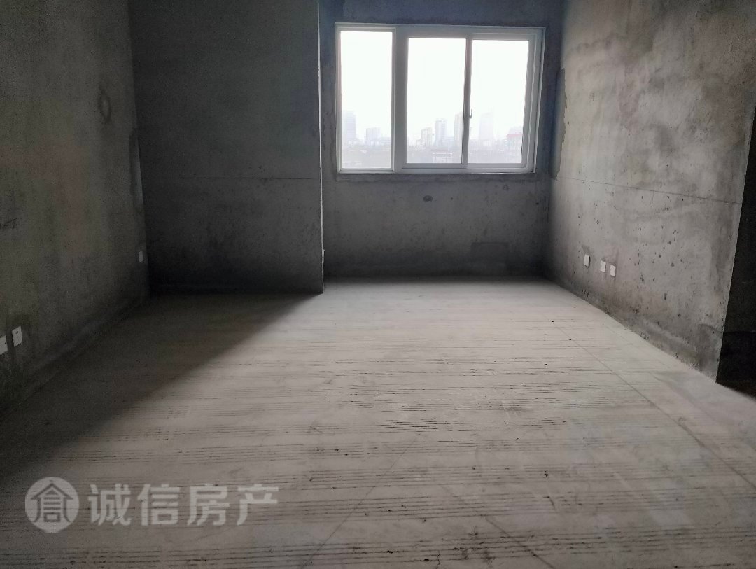 河景花园安置区,河景花园安置区周边配套完善,毛坯房欢迎品鉴!7