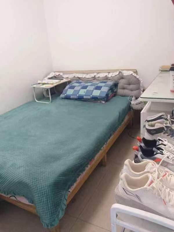 金明寓南区,储藏室,证过2,简单装修,家具家电全送9