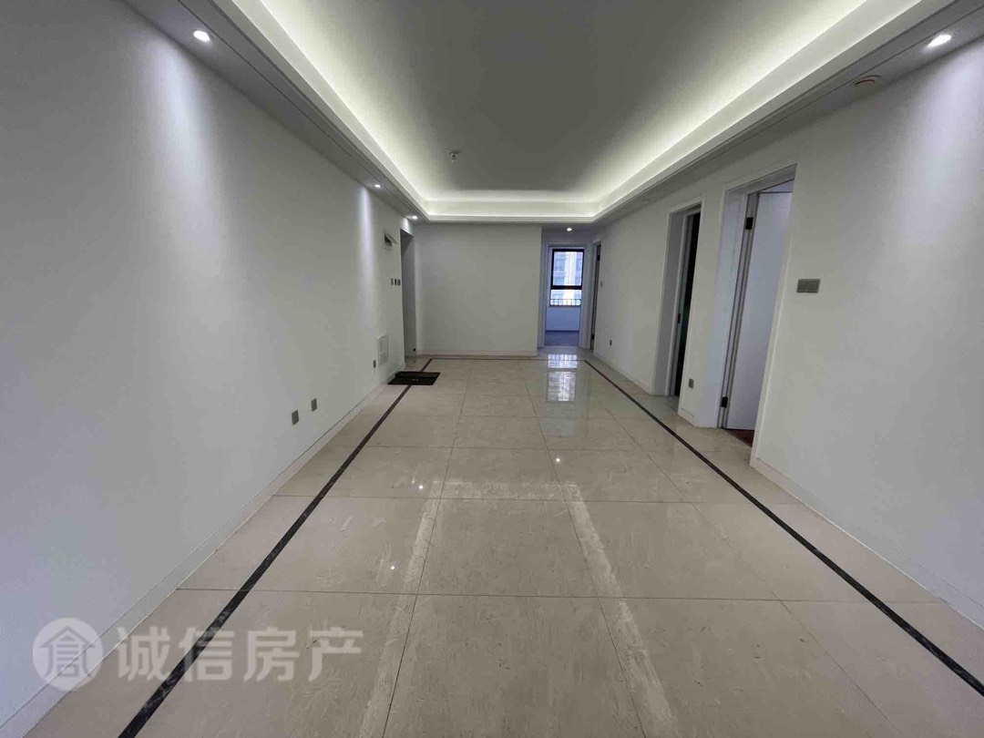 御璟兰庭,精装未住,满两年,无抵押密码看房4