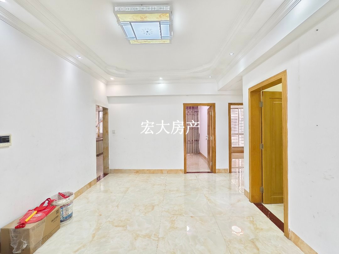 顺景花园,顺景花园.大平层.159.15㎡4室2厅2卫精装.配送储物间10