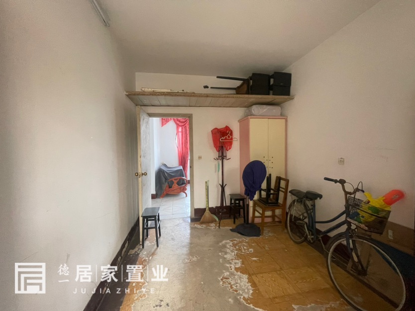 气流纺小区,步梯好楼层,出行方便,老证4
