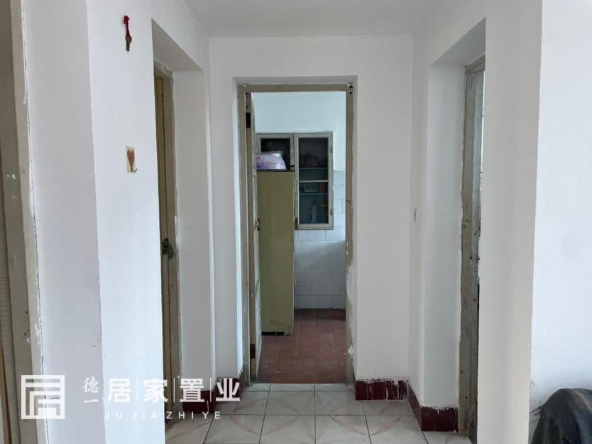 气流纺小区,步梯好楼层,出行方便,老证9