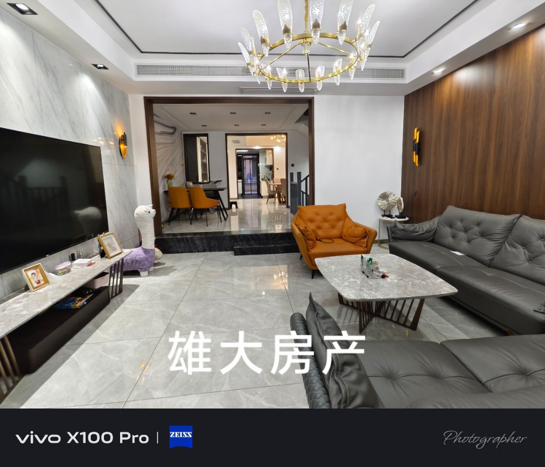 香山湖景天城,湖景天成豪华装修别墅出售5室3厅3卫加前后花园12