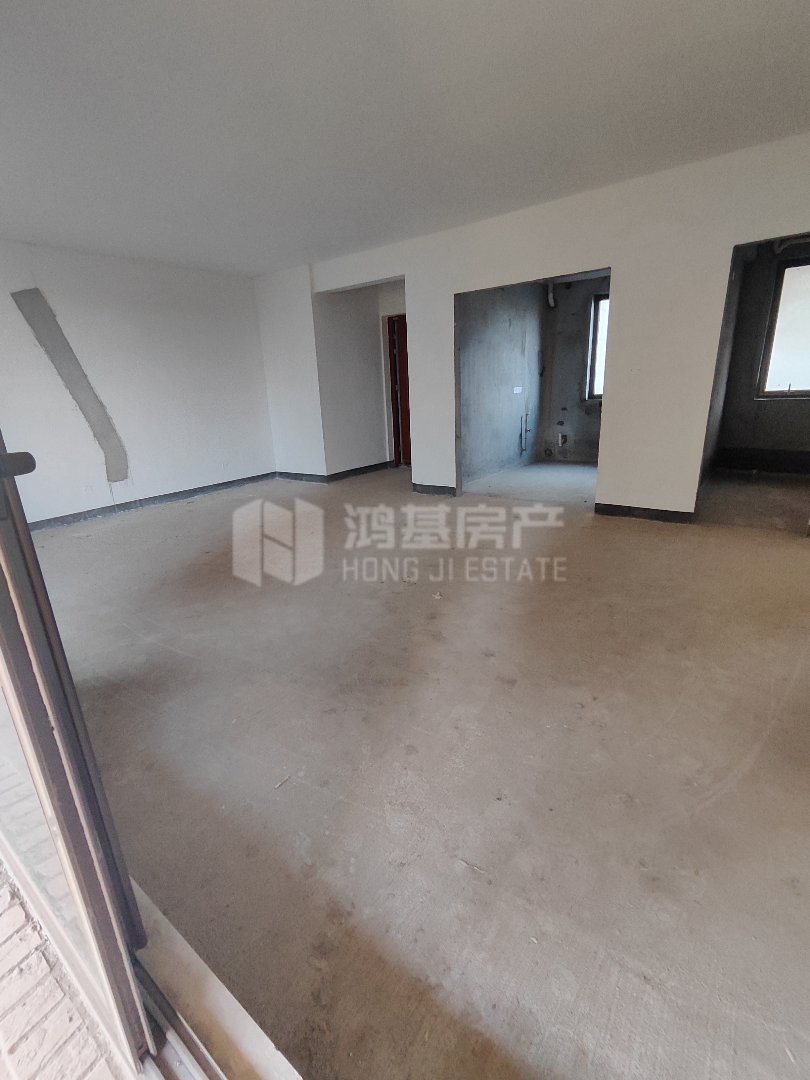 绿地中央公园,房东诚心售卖 看房预约 采光充足 户型方正1