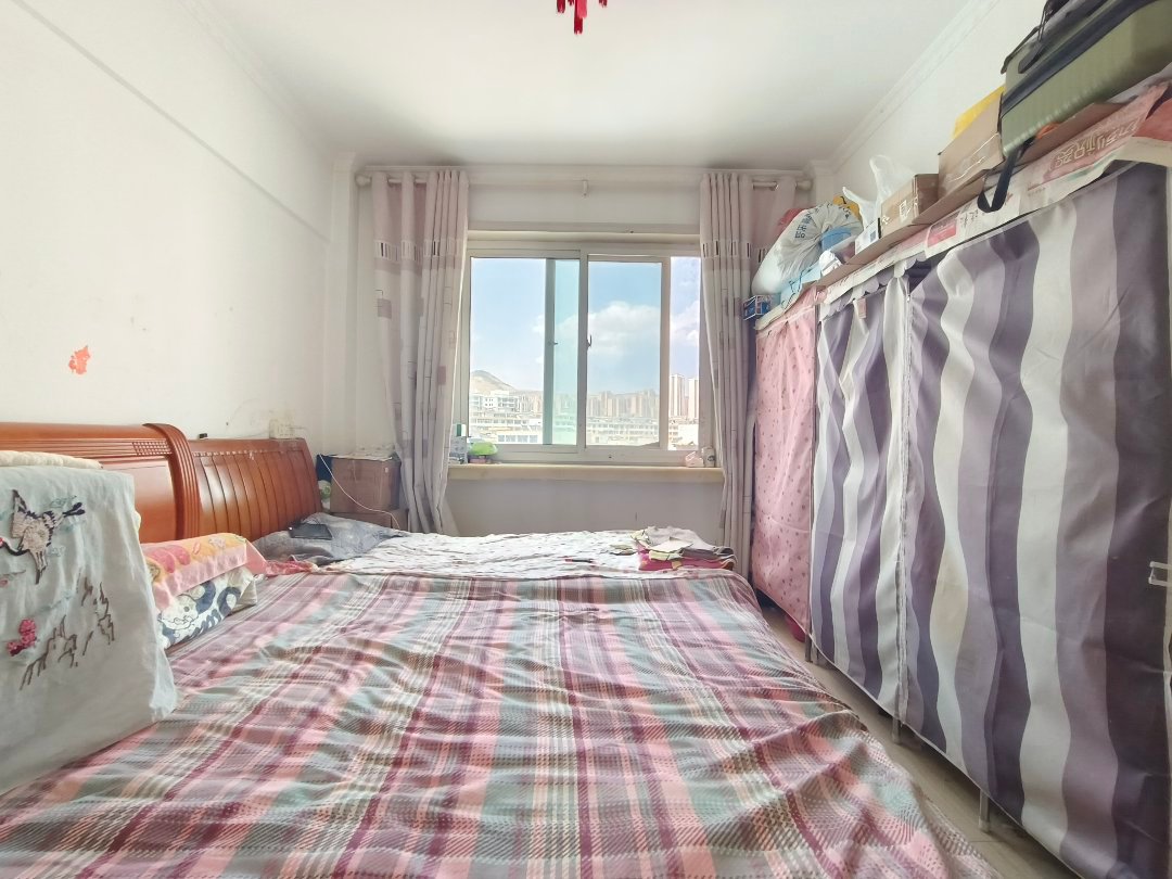 长盛小区,长盛小区7楼2室1厅面积83.2㎡南北37万12