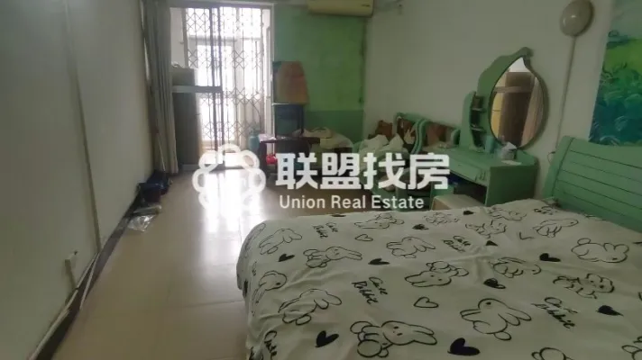 吉田国际,精装修电梯大单间,配合齐全