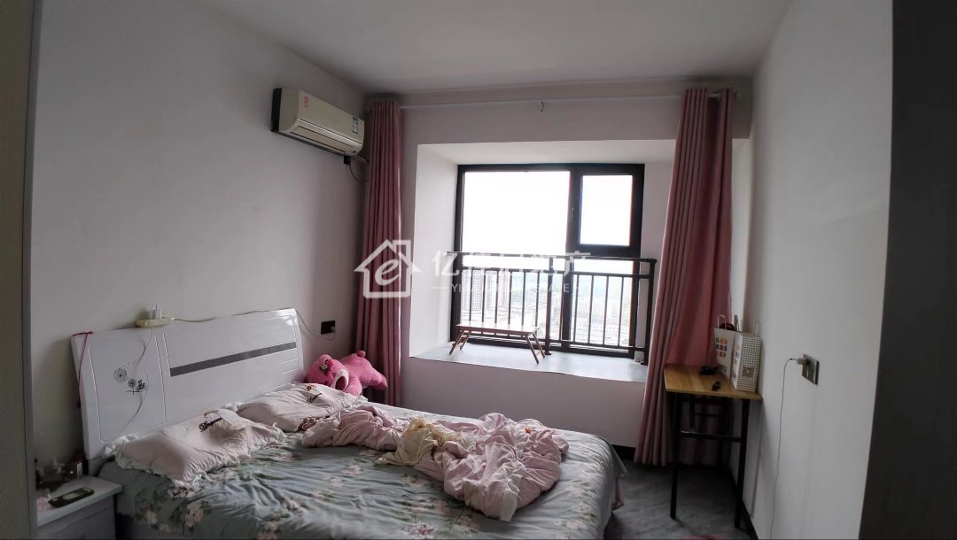 启德华府,启德华府76万元137㎡3室2厅2卫1阳台普通,目前在出租9