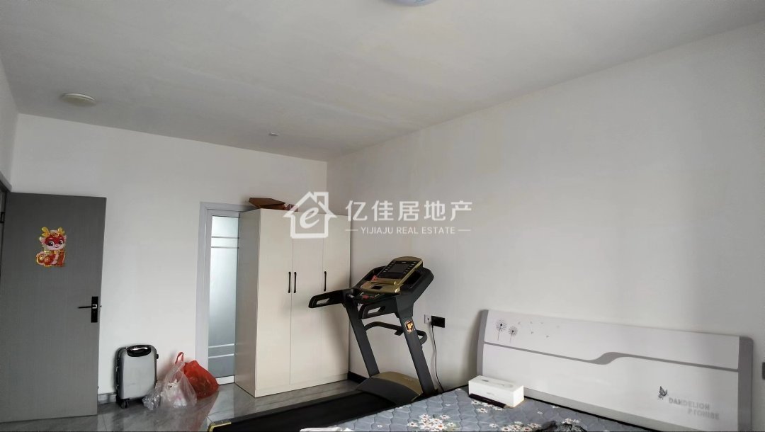 启德华府,启德华府76万元137㎡3室2厅2卫1阳台普通,目前在出租5