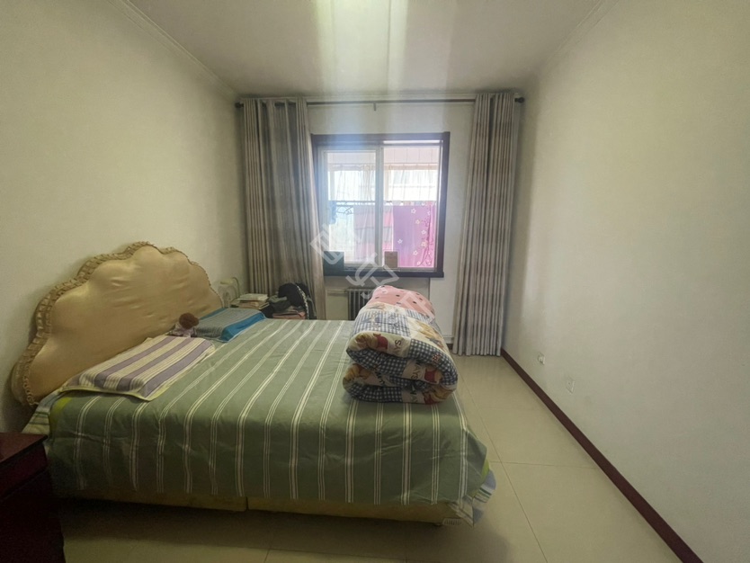 瑞丰路公路局家属院,难得一见的普通小户型,总价低,朝向好1