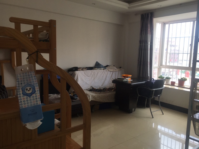丽水金都,4室2厅2卫2阳台,拎包入住,精装修 采光好3