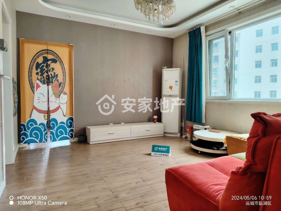汇景名园,南风广场旁汇景名苑电梯三室54万房本满二可按揭6