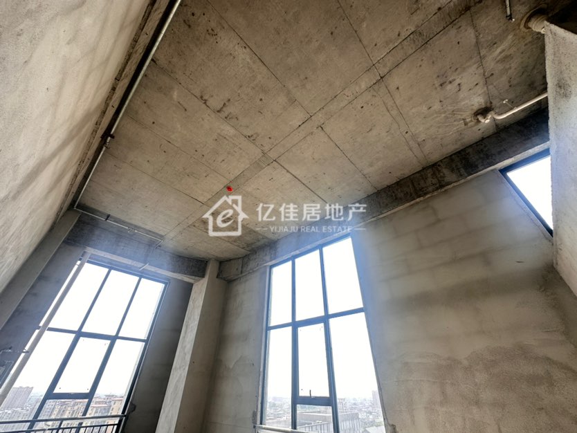时代公馆,小复式 随意装修 全明户型3
