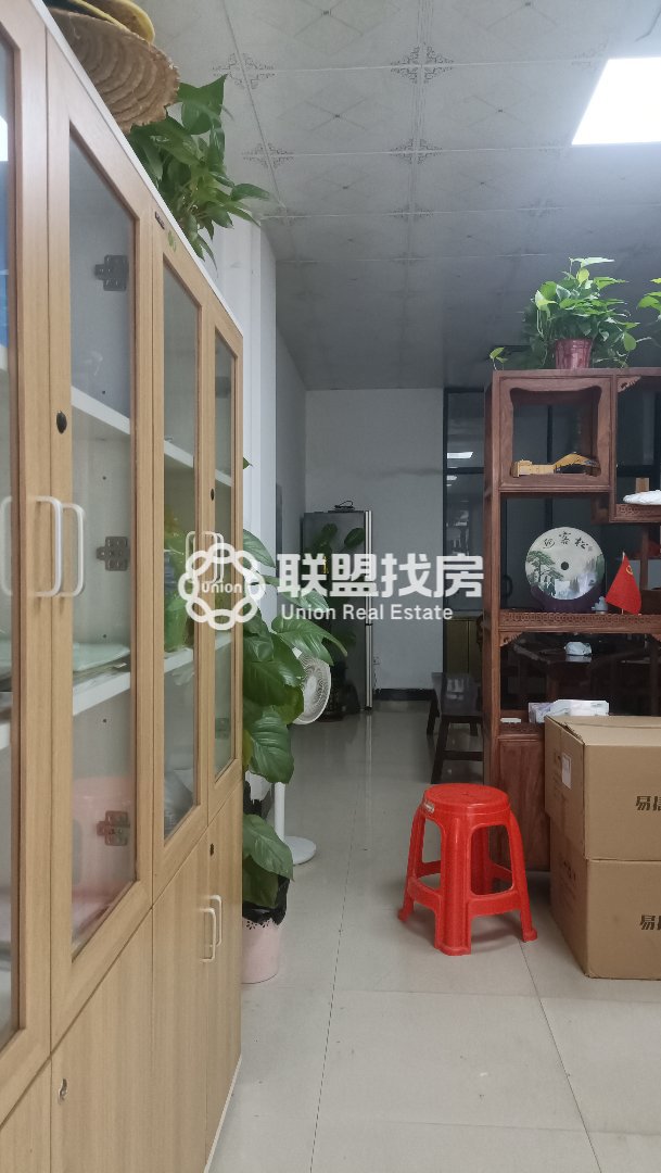 德宝花城,德宝花城内街商铺,即买即收租9