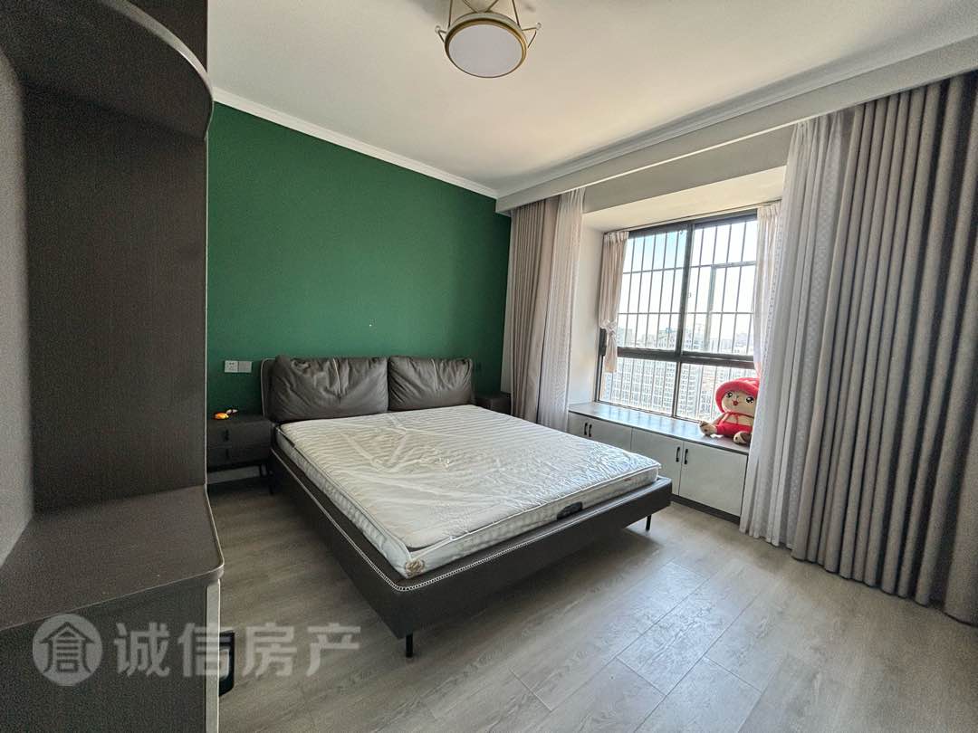 汇豪新天地,快客站对面商品房看中可谈8