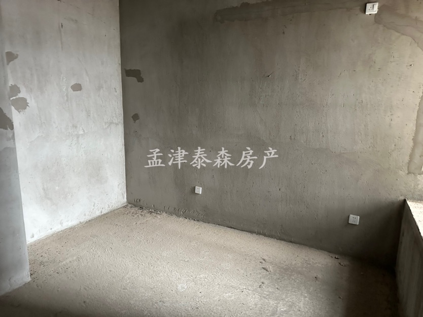 亚威金地家园,有双气,税满五年无贷款,二套房4