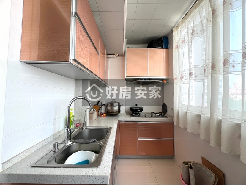 万隆和馨园一期,SY和馨园商品 南北通透!精装 步梯7层非顶5