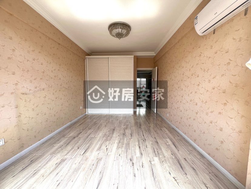 万隆和馨园一期,SY和馨园商品 南北通透!精装 步梯7层非顶4