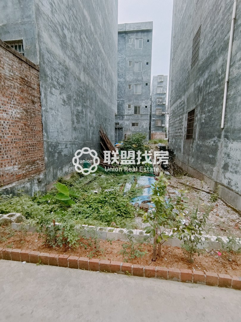 原南江红砖厂,原南江砖厂宅基地 前后7米宽!!1