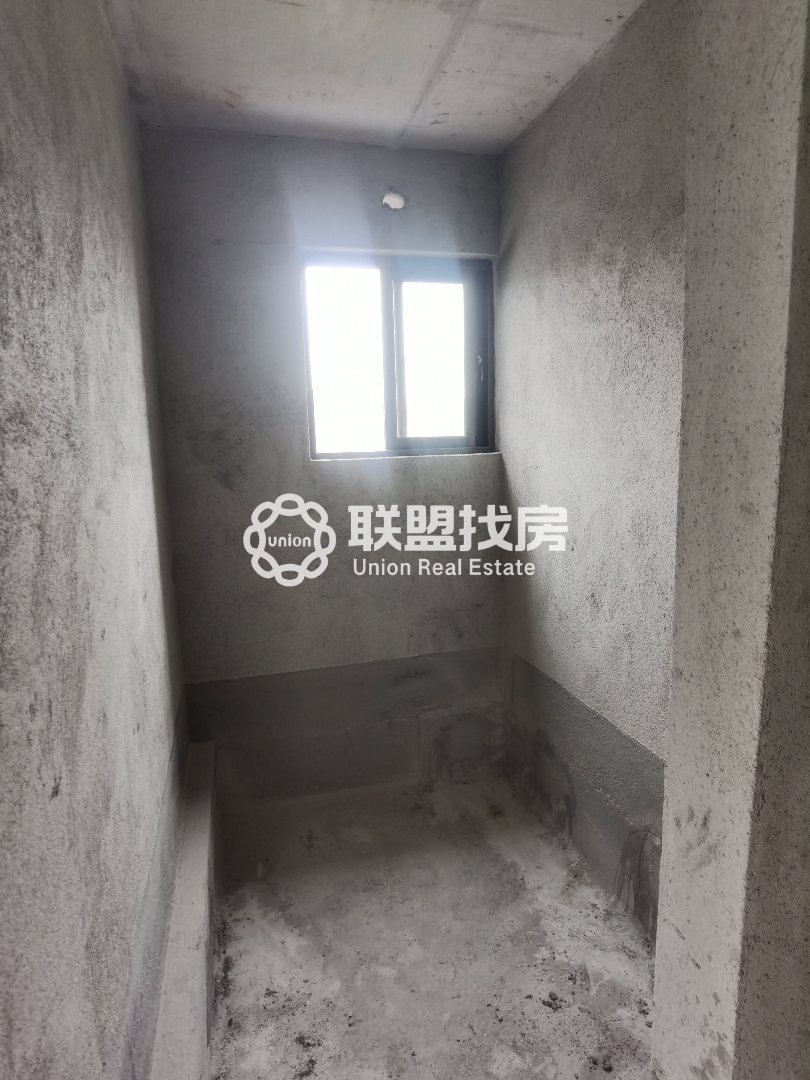 顺祥府,郁林路小学 荷中就在楼下 目送式上学 3房2厅2卫朝南 现房2