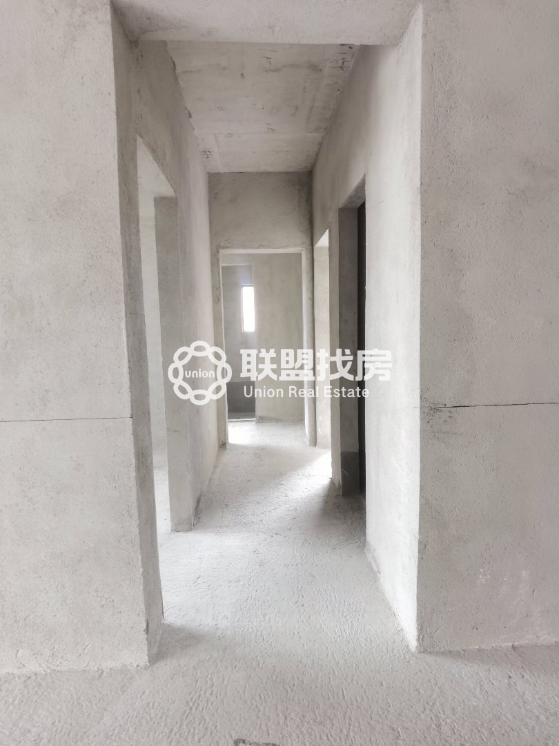 顺祥府,郁林路小学 荷中就在楼下 目送式上学 3房2厅2卫朝南 现房12