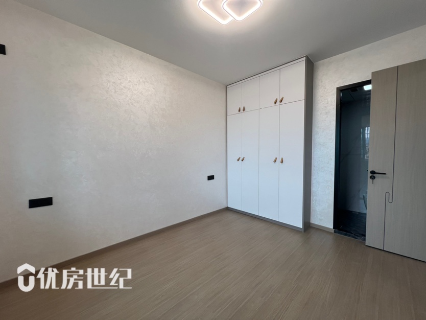 名阳帝景,名阳帝景,80平方 3房2卫 99.8万3