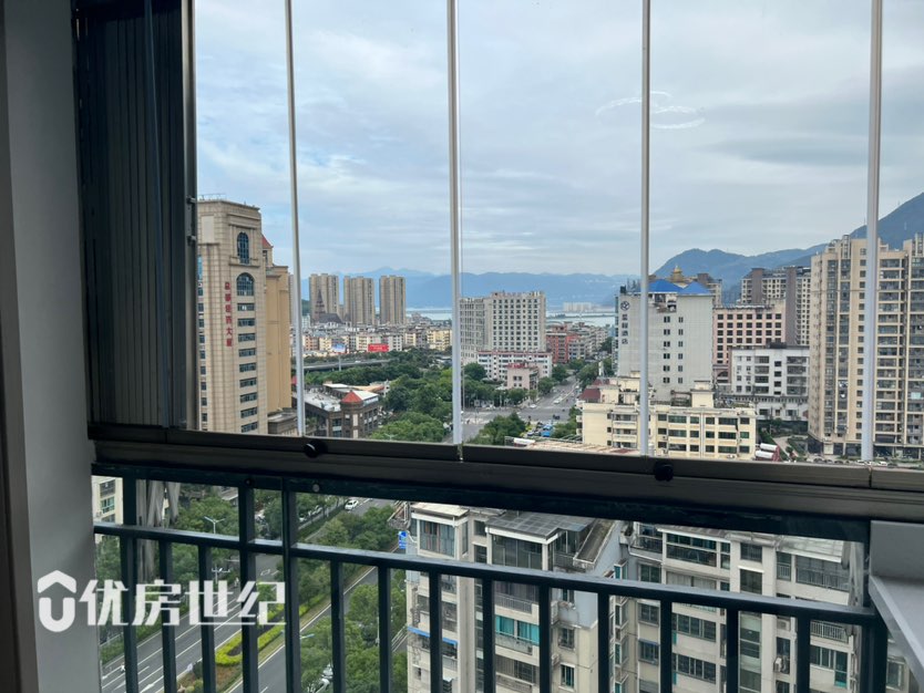 名阳帝景,名阳帝景,80平方 3房2卫 99.8万9