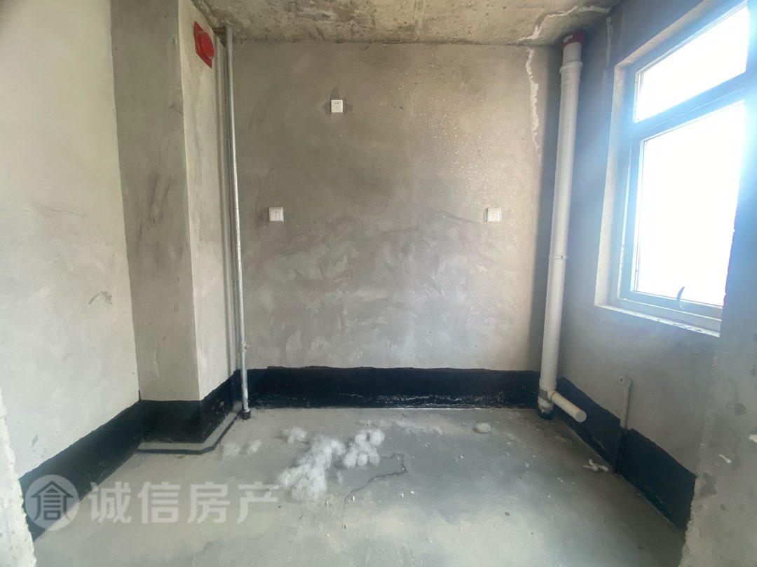 唐园南区,看房方便,房主诚心急售唐园南区7