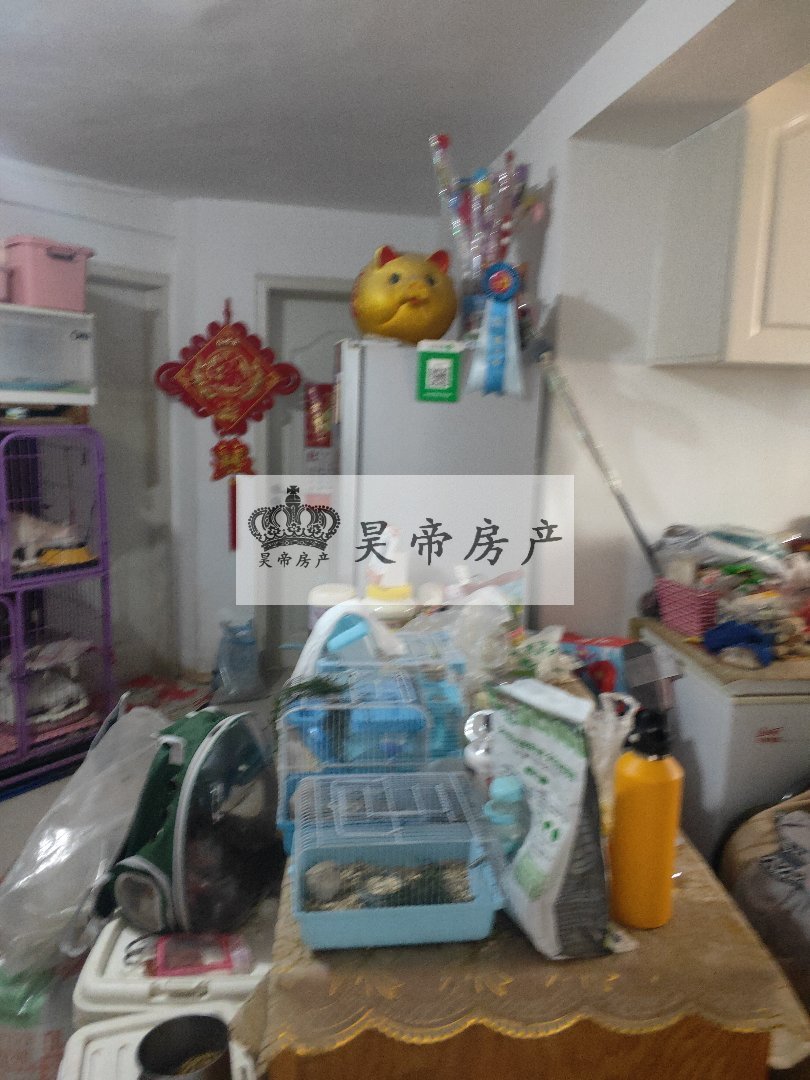 永丰街小区,八号楼附近,交通便利,购物方便6