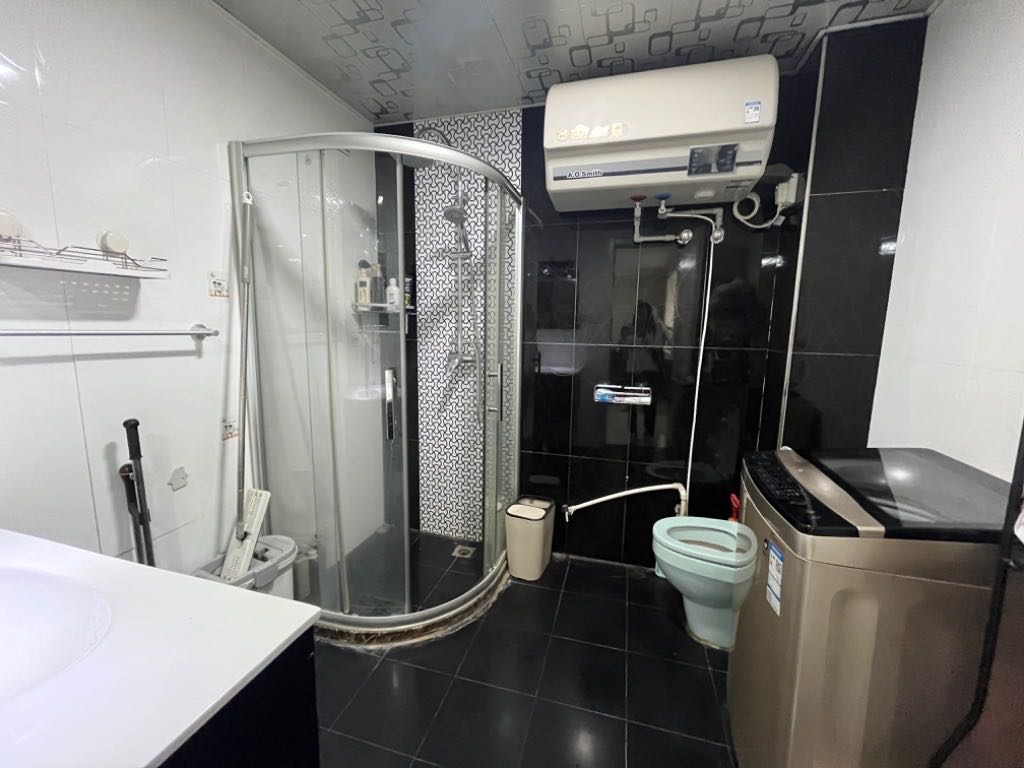 御龙庭,建东附近电梯两居,,2