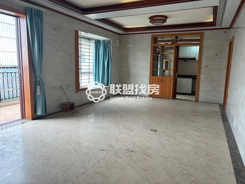 广汇东湖城,广汇东湖高楼层,无遮挡风景;精致户型,55万2