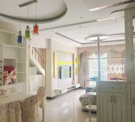 万源市-城中-向前广场