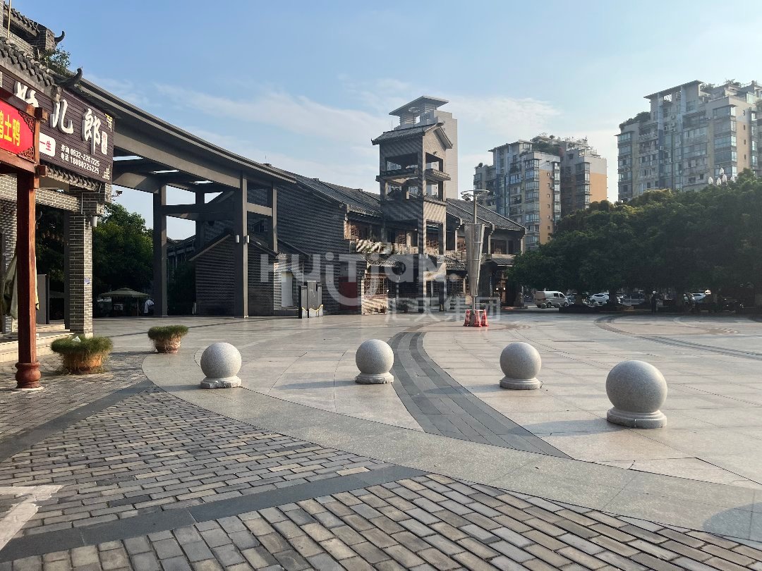 星桥街,商铺位置人流量大,带租出售4