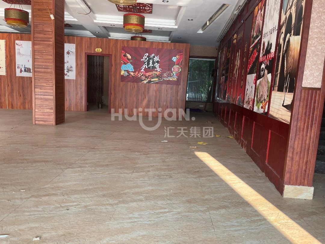 星桥街,商铺位置人流量大,带租出售1