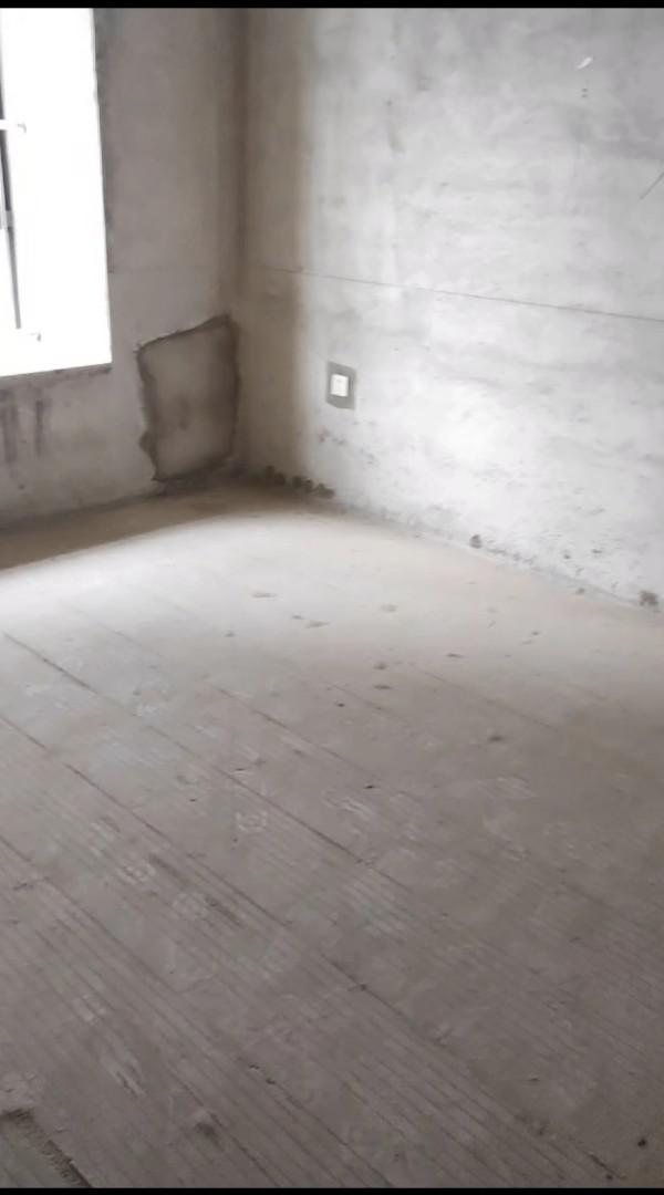 高速时代城,真正的地铁楼盘,高速时代城精致3室2厅1卫1阳台,仅售4