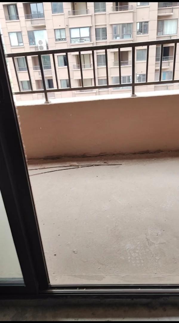 高速时代城,真正的地铁楼盘,高速时代城精致3室2厅1卫1阳台,仅售5