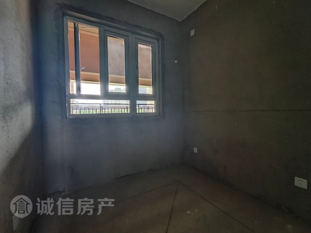 二机厂安置区,二机厂万里桥小区 4小老一中 电梯房配套齐全4